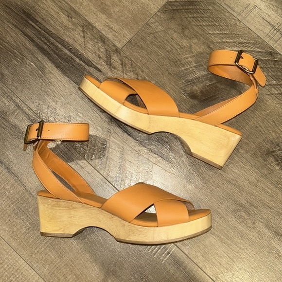 Everlane Shoes - EVERLANE LEATHER CLOG ANKLE STRAP SANDALS SIZE 7